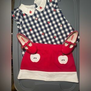 Gymboree Back to school apple set